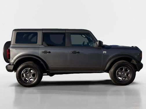 Carbonized Gray Metallic 2026 Ford Bronco Big Bend
