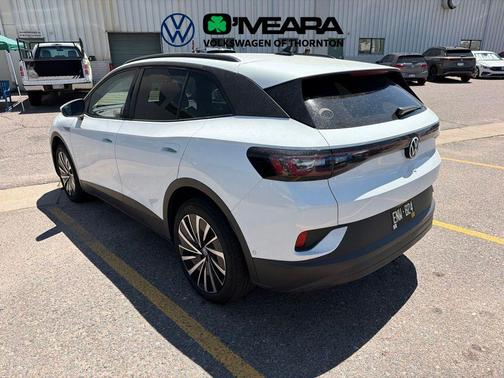 Pure White 2024 Volkswagen ID.4 Pro