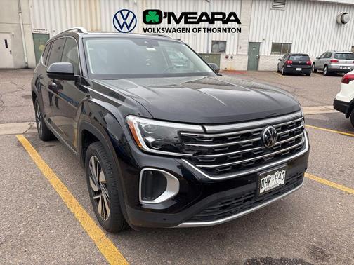 Deep Black 2024 Volkswagen Atlas 2.0T SEL