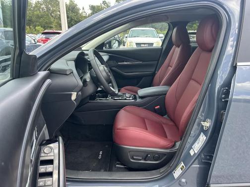 2025 Mazda CX-30 2.5 S Carbon Edition