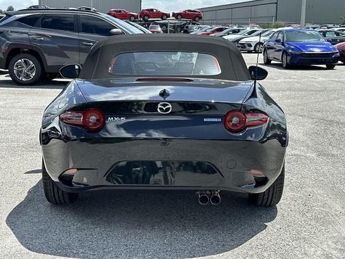 2025 Mazda MX-5 Miata Grand Touring
