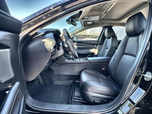 2026 Mazda Mazda3 Premium Plus