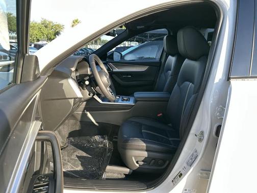 Rhodium White Premium 2026 Mazda CX-70 3.3 TURBO S PREMIUM