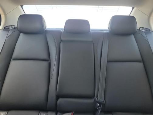 2025 Mazda Mazda3 FWD w/Preferred Package