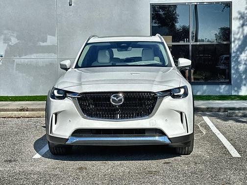 2026 Mazda CX-90 Premium Plus