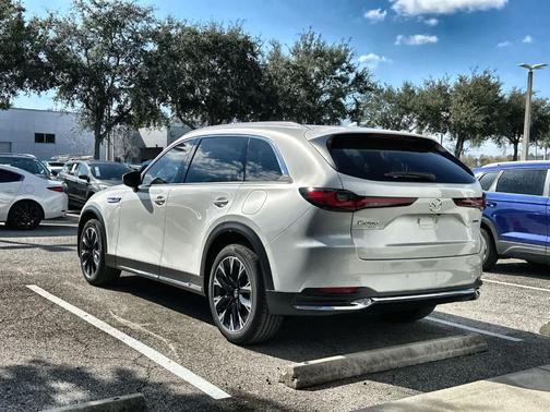 2026 Mazda CX-90 Premium Plus