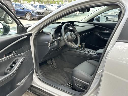 Aero Gray Metallic 2026 Mazda CX-30 Select