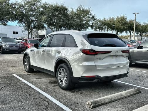 2026 Mazda CX-90 SE
