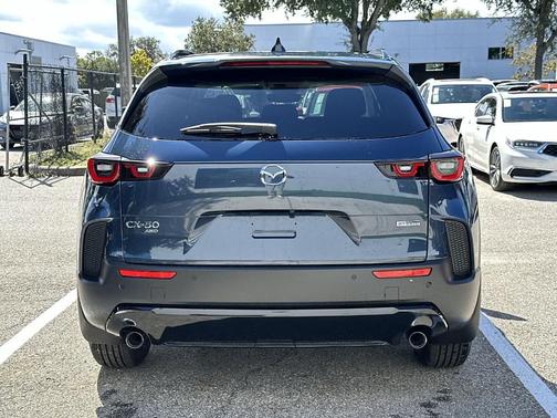 2026 Mazda CX-50 Premium