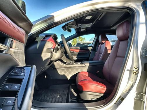 2026 Mazda Mazda3 FWD w/Premium Package