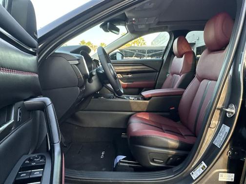 2026 Mazda CX-50 Hybrid Premium Plus