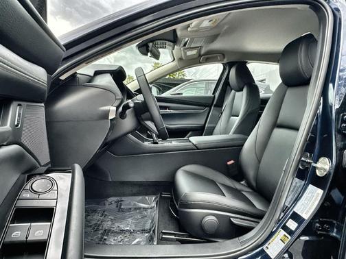 2026 Mazda Mazda3 FWD w/Select Package