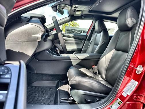 2026 Mazda Mazda3 FWD w/Preferred Package