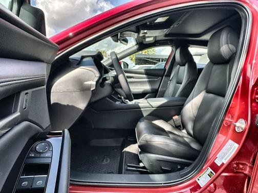 2026 Mazda Mazda3 FWD w/Preferred Package