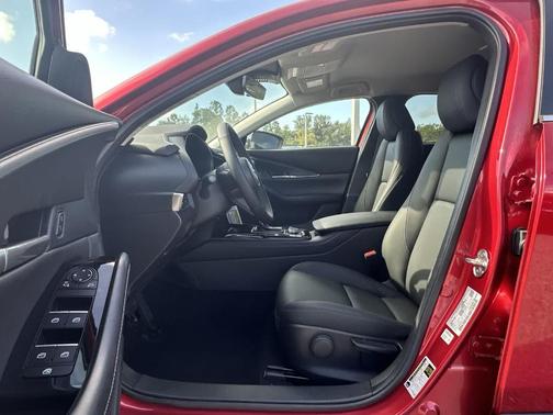 2025 Mazda CX-30 Select