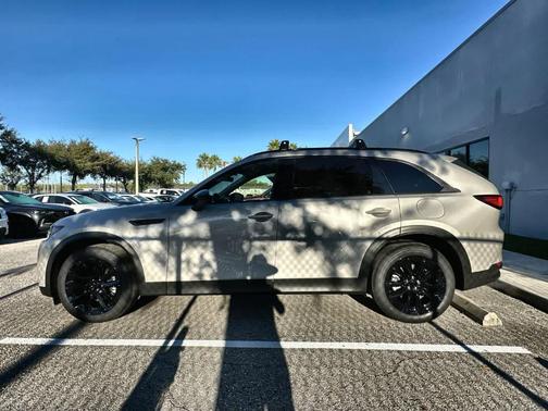 2026 Mazda CX-90 Premium