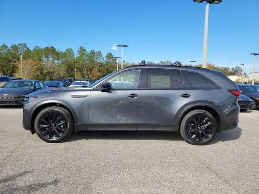 2025 Mazda CX-90 Premium