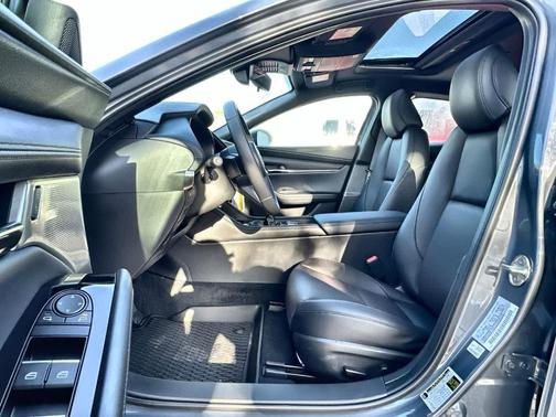 2026 Mazda Mazda3 FWD w/Premium Package