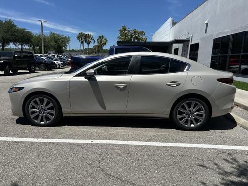 Platinum Quartz Metallic 2026 Mazda Mazda3 FWD w/Preferred Package