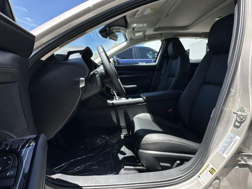 Platinum Quartz Metallic 2026 Mazda Mazda3 FWD w/Preferred Package