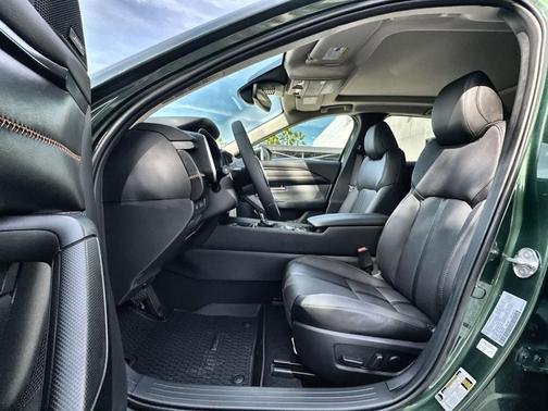 2026 Mazda CX-50 Premium