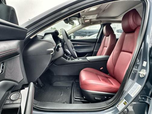 2026 Mazda Mazda3 2.5 S Carbon Edition