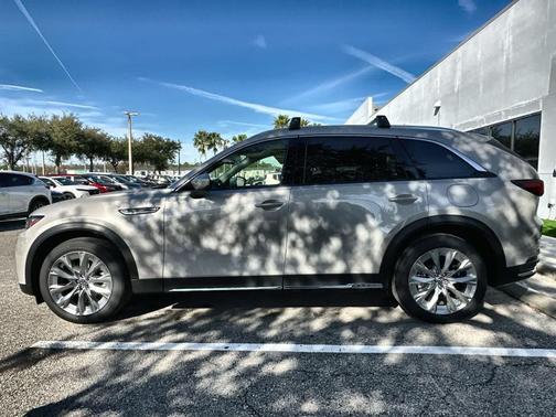 2026 Mazda CX-90 Premium Plus