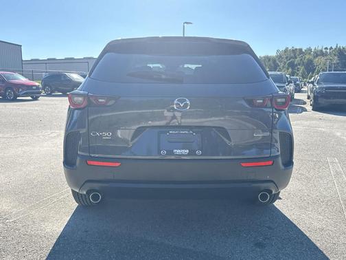 2025 Mazda CX-50 2.5 S Preferred Package