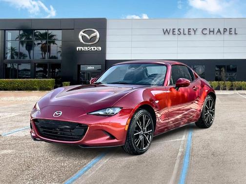 Soul Red Crystal Metallic 2026 Mazda MX-5 Miata Grand Touring