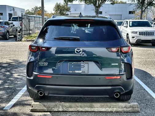 2026 Mazda CX-50 Premium Plus