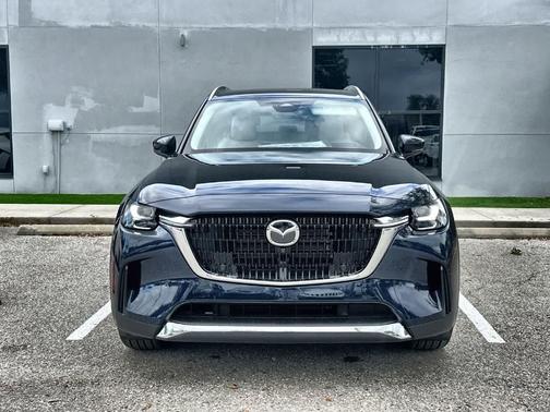 2026 Mazda CX-90 Premium Plus