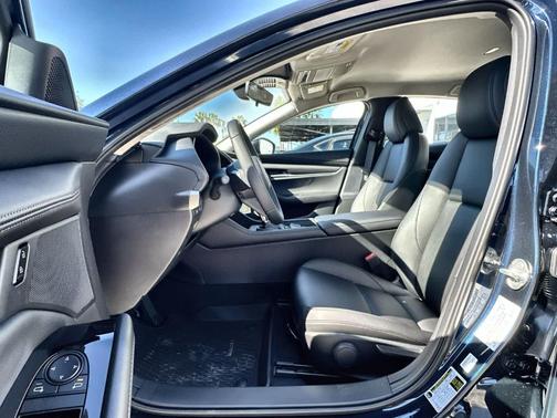 2026 Mazda Mazda3 FWD w/Select Package