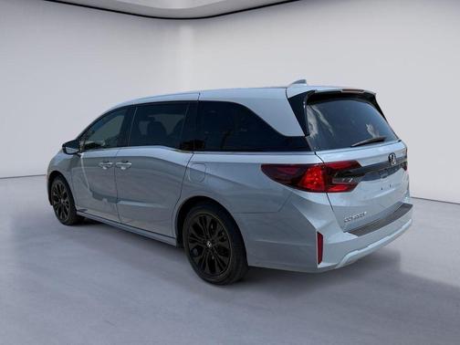 Sonic Gray Pearl 2025 Honda Odyssey Sport-L