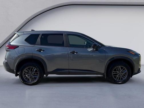 Gun Metallic 2023 Nissan Rogue S