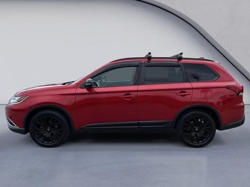Rally Red Metallic 2018 Mitsubishi Outlander LE