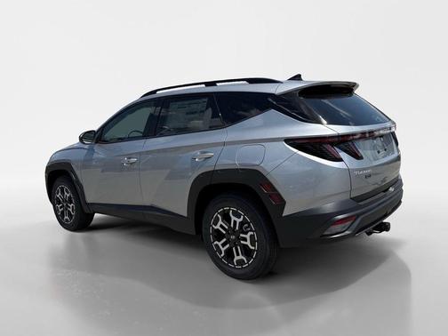 Shimmering Silver 2026 Hyundai TUCSON XRT