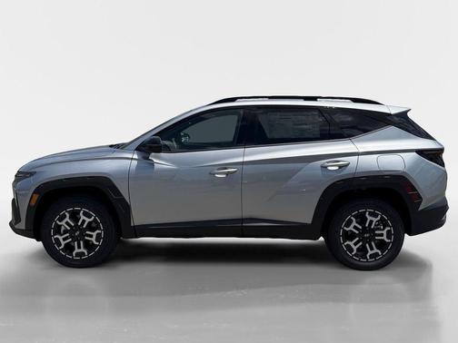 Shimmering Silver 2026 Hyundai TUCSON XRT