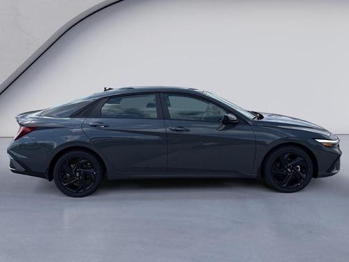 Amazon Gray 2026 Hyundai ELANTRA SEL Sport