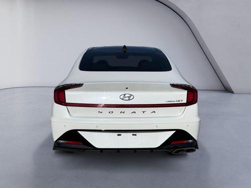 Quartz White 2022 Hyundai SONATA Limited