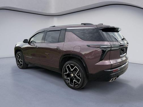Stardust 2025 Chevrolet Traverse High Country