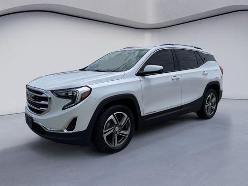 White Frost Tri-Coat 2020 GMC Terrain SLT