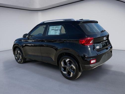 Onyx Black 2026 Hyundai VENUE SEL