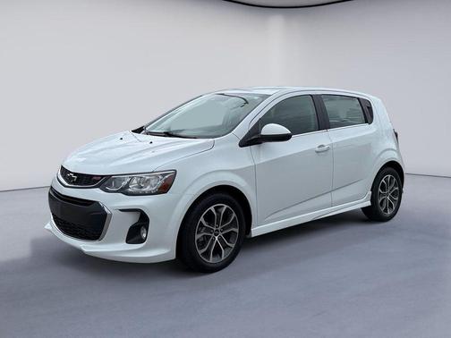 Summit White 2020 Chevrolet Sonic LT