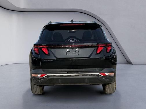 Black Pearl 2024 Hyundai TUCSON SEL