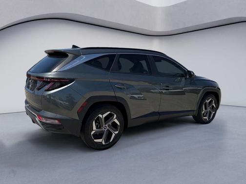 Amazon Gray 2022 Hyundai TUCSON SEL