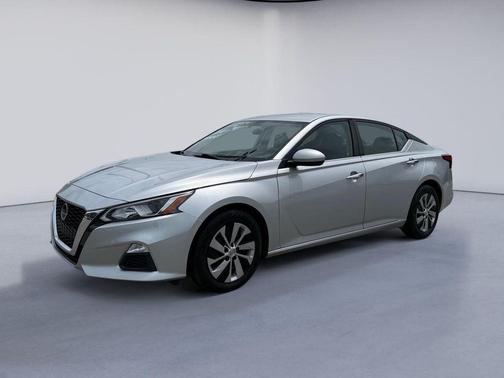 Brilliant Silver Metallic 2020 Nissan Altima 2.5 S