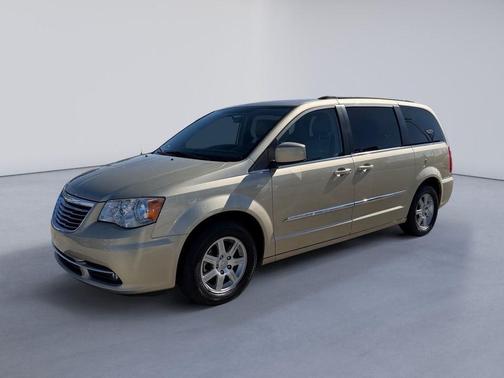 2011 Chrysler Town & Country Touring