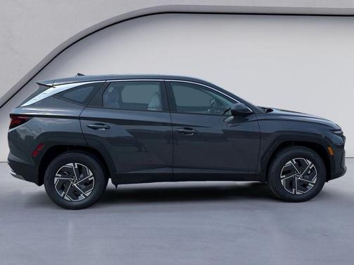 Gray 2026 Hyundai TUCSON Hybrid Blue SE