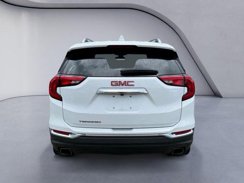 Summit White 2020 GMC Terrain SLT