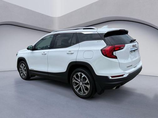 Summit White 2020 GMC Terrain SLT